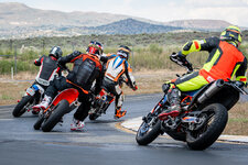 DSC_3430-XL.jpg DSC_3430-XL.jpg