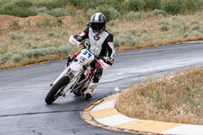 DSC_4133-XL.jpg DSC_4133-XL.jpg