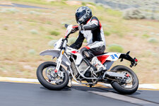 DSC_5222-XL.jpg DSC_5222-XL.jpg