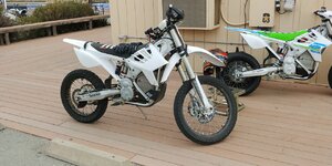 0922191111a-X2.jpg 0922191111a-X2.jpg
