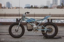 electric-flat-tracker-1200x801.jpg