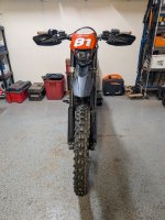 PXL_20251012_183614580.jpg PXL_20251012_183614580.jpg