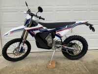 fAHtFq.jpg fAHtFq.jpg