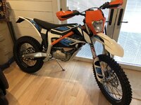 29F2C427-156F-4502-AAE1-319D68CC5856.jpeg 29F2C427-156F-4502-AAE1-319D68CC5856.jpeg