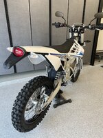 IMG_5615.JPG IMG_5615.JPG