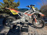 699147645.jpg 699147645.jpg